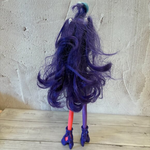 My Little Pony (MLP) Equestria Girls Rainbow Rocks Rarity Doll (SKU: 114TO) - Picture 5 of 6